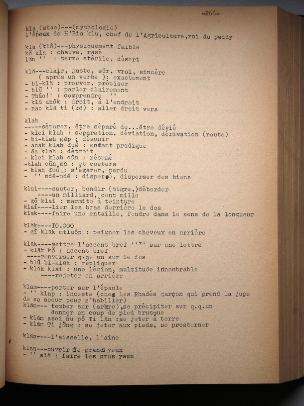 Dictionnaire rhadé-français par Davias-Baudrit / lettre K: lettre KL / Davias-Baudrit M.E.P, Jean-René /  Viet Nam/ Viet Nam